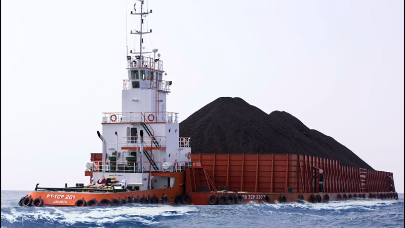 Pusher Tug
